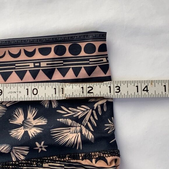 Teeki Moon Flower Hot Pant Yoga Tight Leggings Size Small Multicolor Made USA - Picture 9 of 10